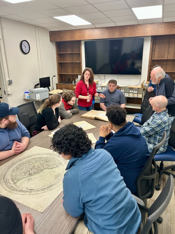 UMO Students receiving a tour